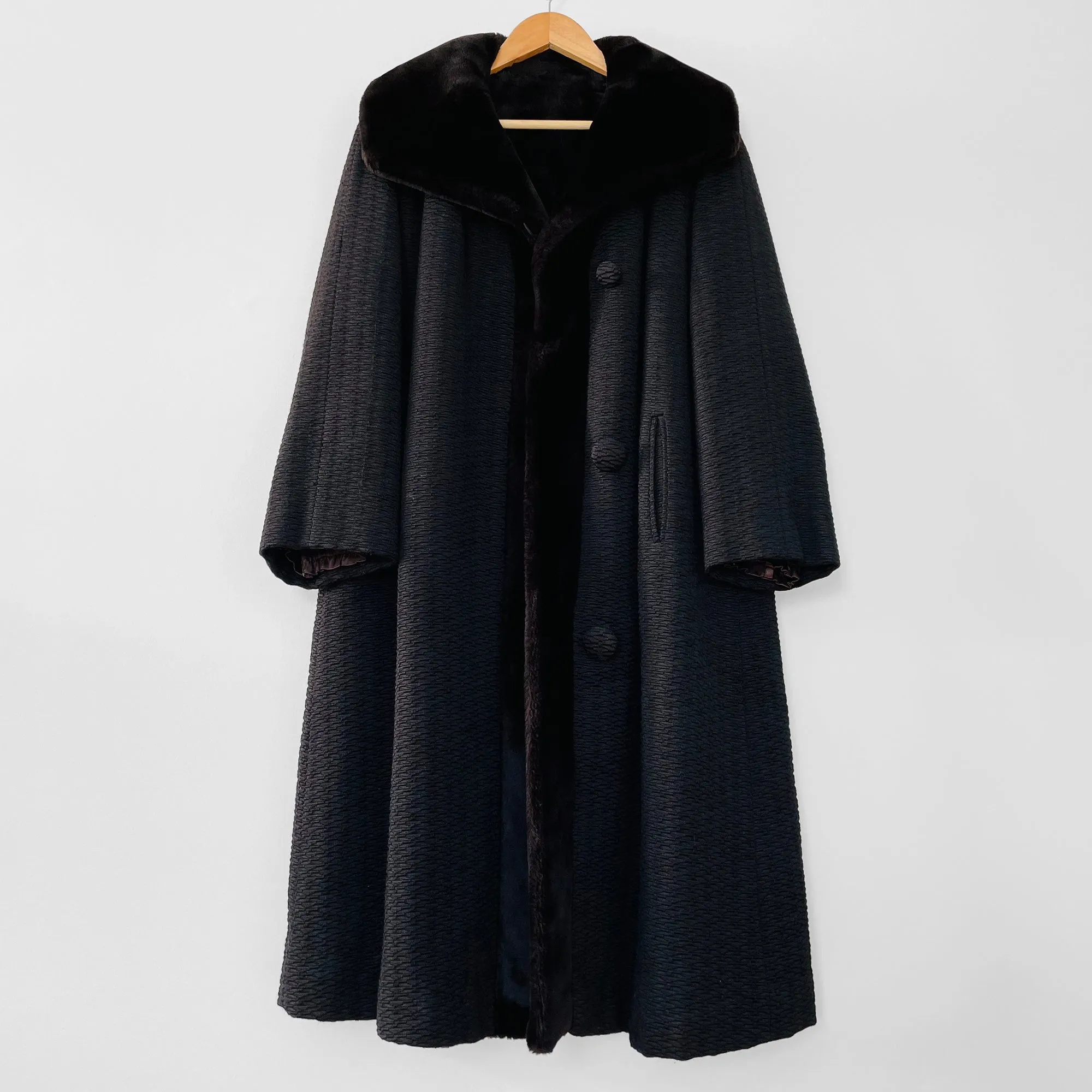 1960s Faux-Fur Dark Brown Textured Coat