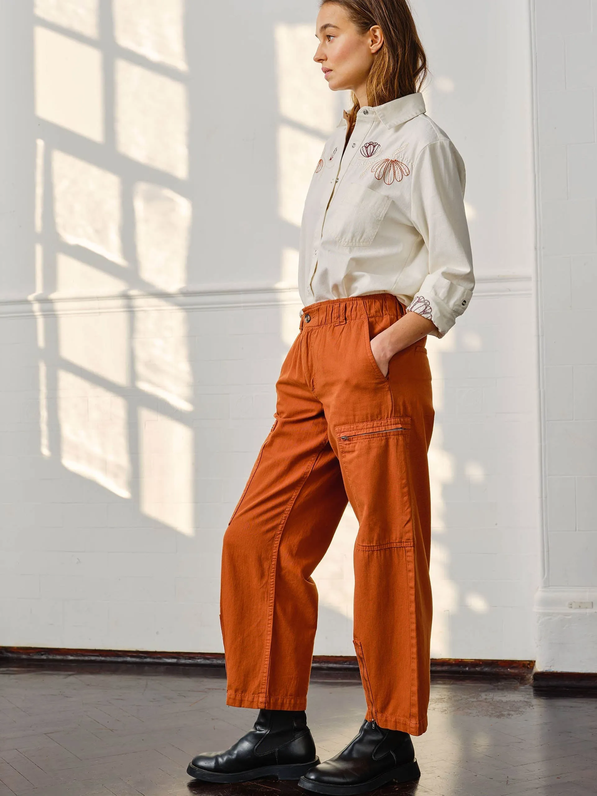 Amelia pant in caramel