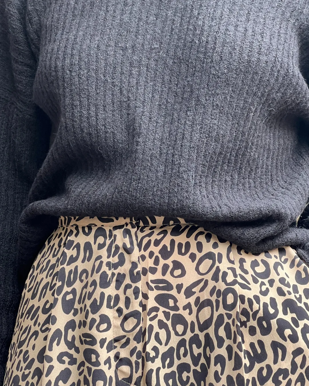 Kylie Trousers Leo 01