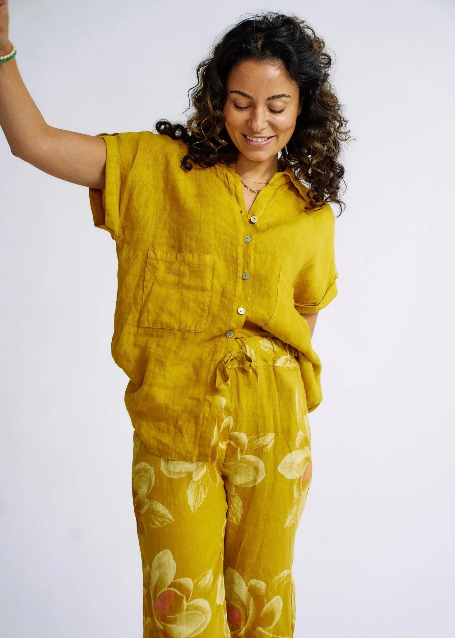 Pure Linen Italian Shirt in Deep Yellow